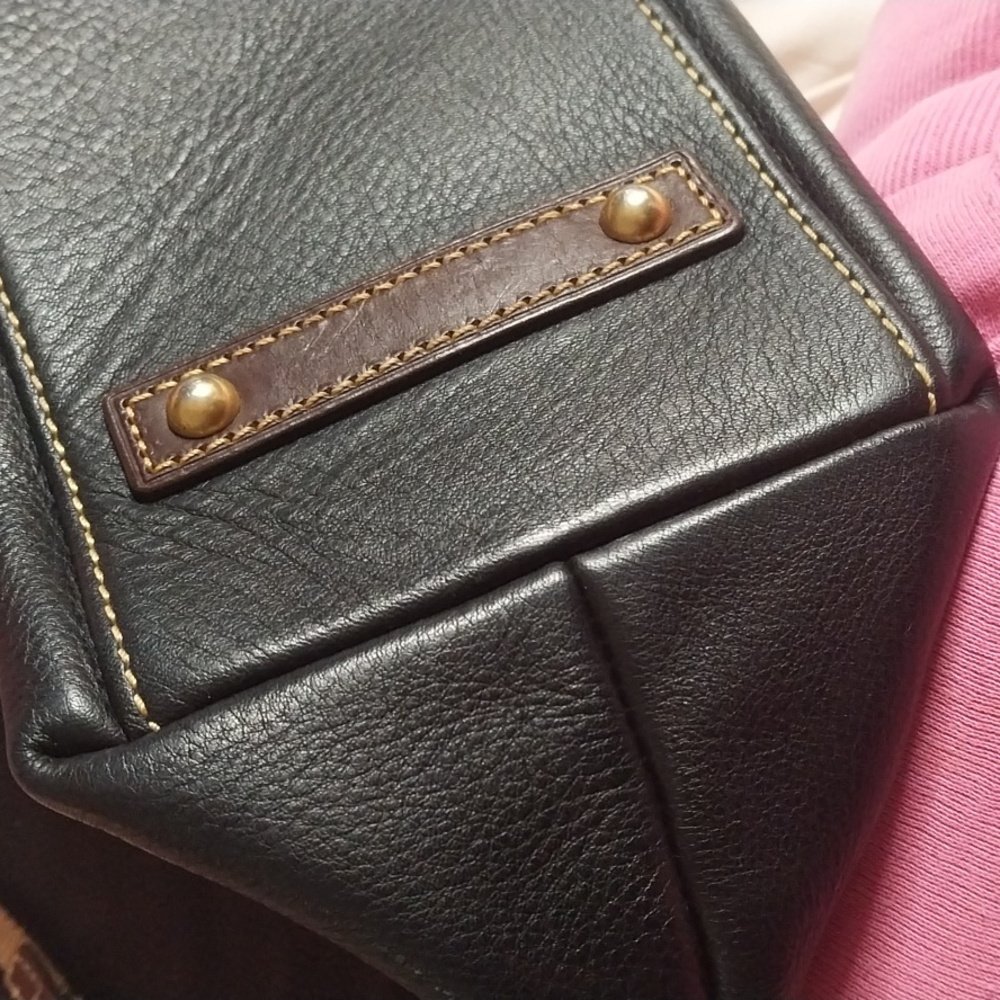 Dooney and Bourke Large Hobo - Picture 5 of 12